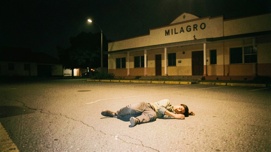 Hombre sin identificación aparece muerto en vía a Virgen de Fátima, Milagro