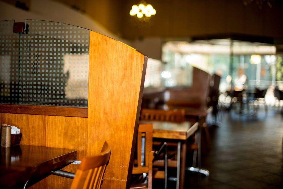 Vintage Restobar de Milagro cierra por inundaciones y espera reabrir mañana