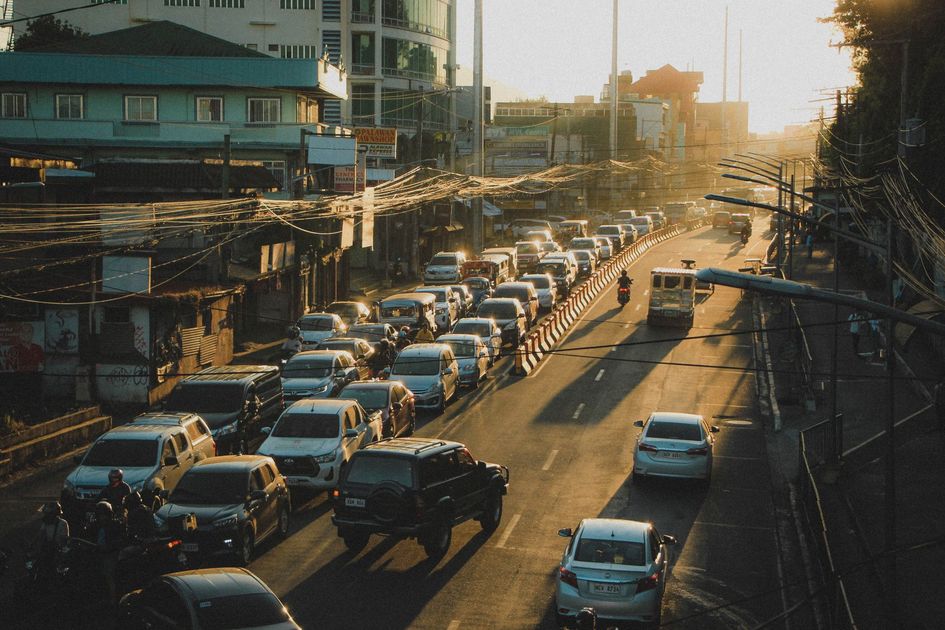 Paralización del transporte en Milagro: taxis y buses dejan de circular el lunes 26