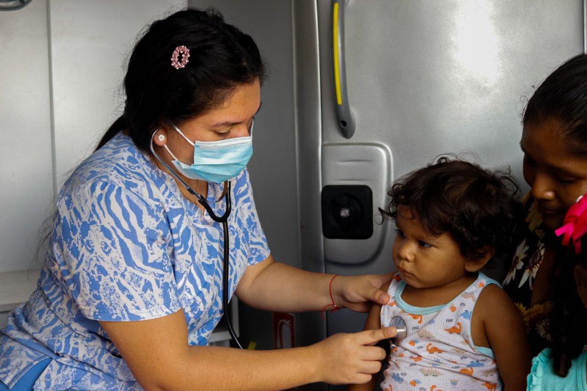 Atención médica gratuita en Chobo para niños, adultos mayores y mascotas