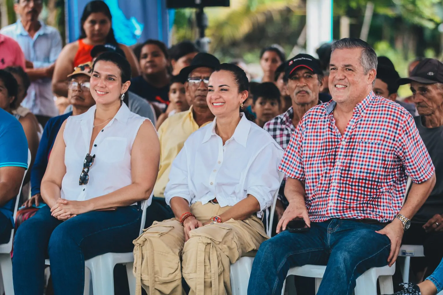 Prefectura del Guayas inaugura vía Los Monos - 10 de Agosto en Milagro
