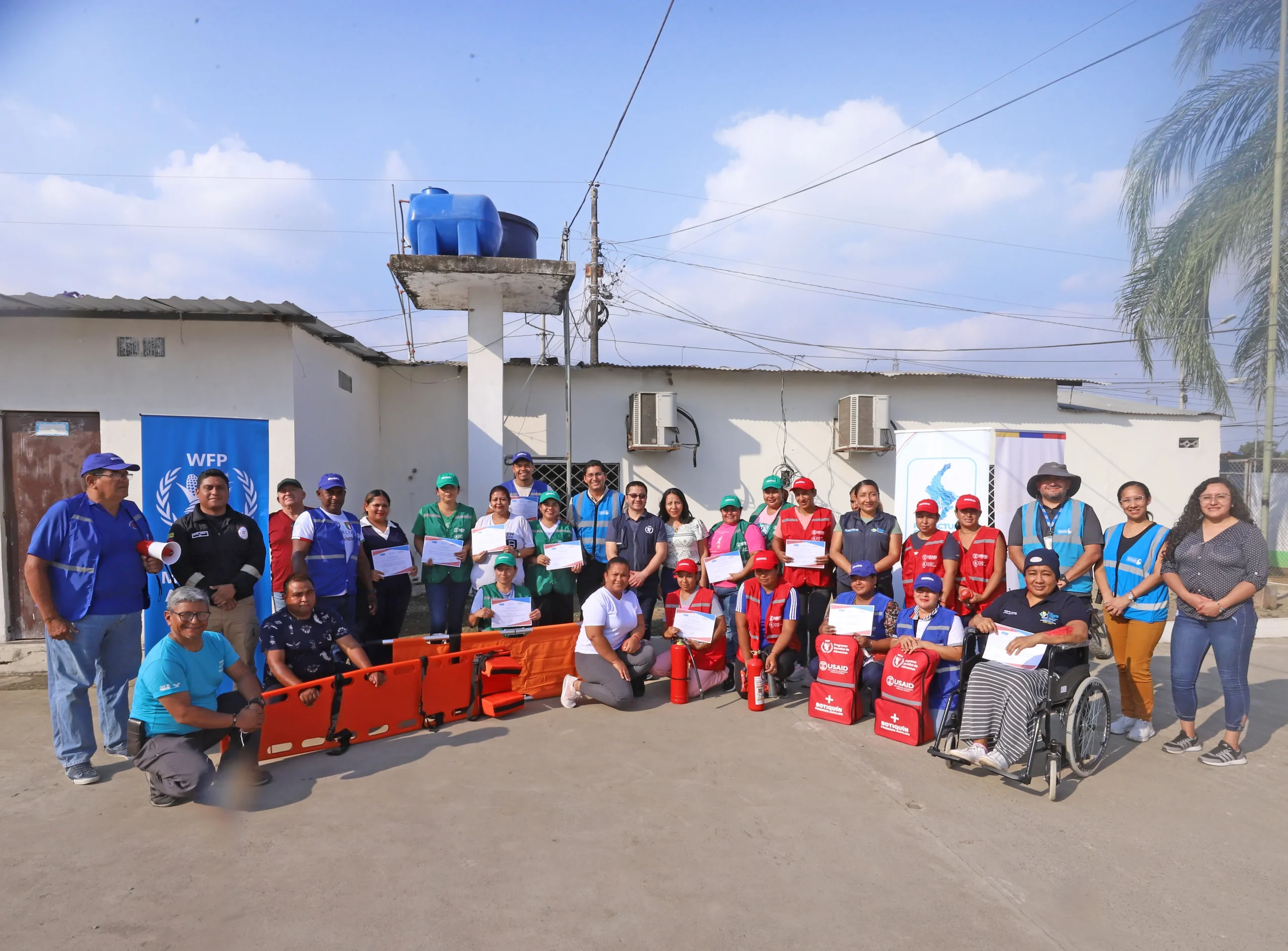 Prefectura del Guayas certifica brigadistas comunitarios en Milagro, Salitre y Simón Bolívar