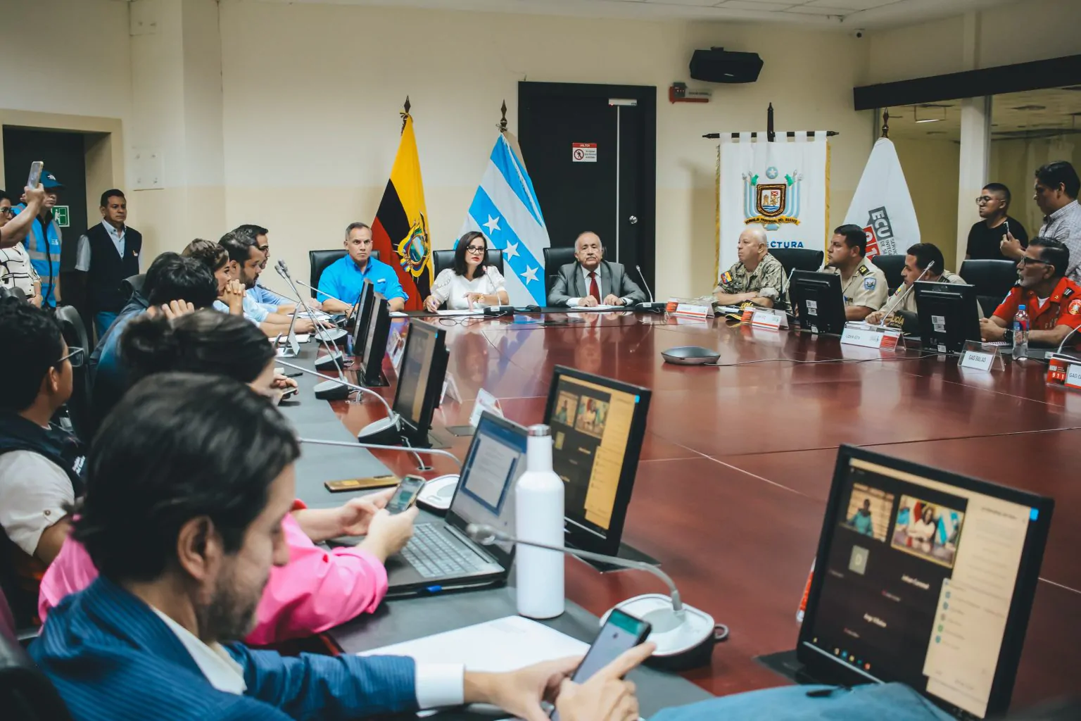 Milagro mantiene COE activo y declara emergencia por lluvias