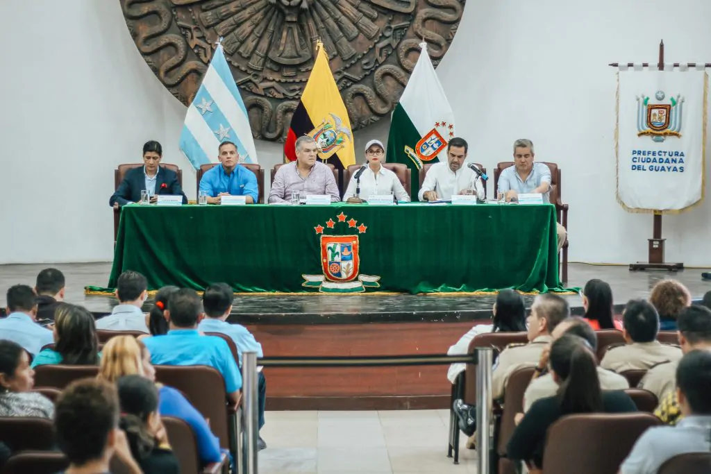 Consejo Provincial del Guayas aprueba comisiones para El Niño y seguridad en Milagro